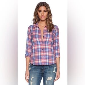 CURRENT ELLIOT-The Slim Boy Shirt Stardust Plaid.
fits like a 6/8. P2P 19.5".